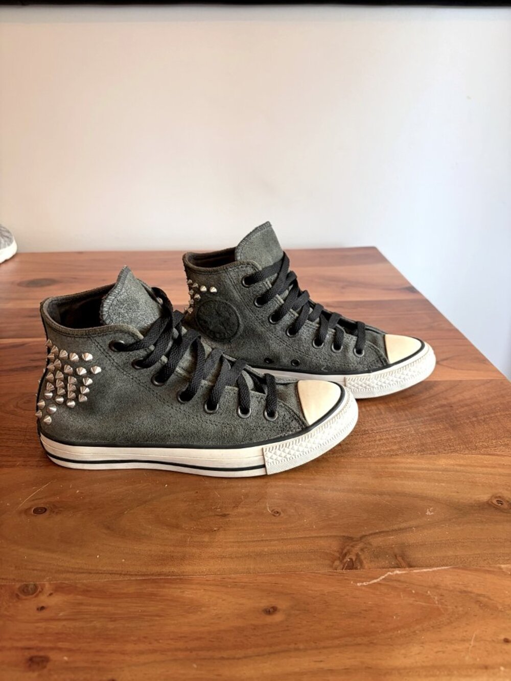 Converse Chuck Taylor Grey Leather Studded High Tops Women's 6.5